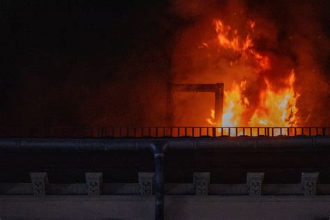 Feuer In Mehrfamilienhaus In Weimar Mieter In Notunterkunft Schaden