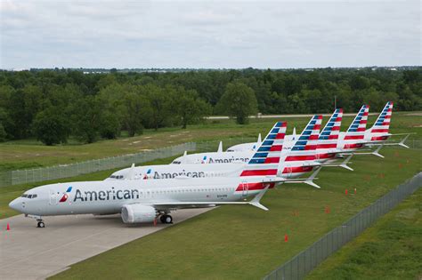 American Airlines Plans Customer Tours Of Boeing 737 Max And Pilot