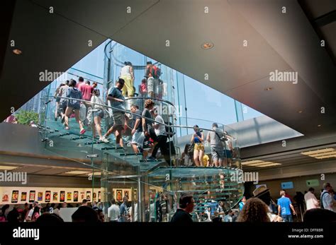 Apple Store interior Stock Photo - Alamy