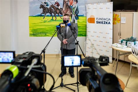 Kliniczny Oddział Psychiatryczny dla Dzieci i Młodzieży Budynek nr 9