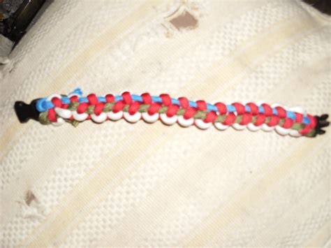 4 Color Paracord Bracelet - Instructables