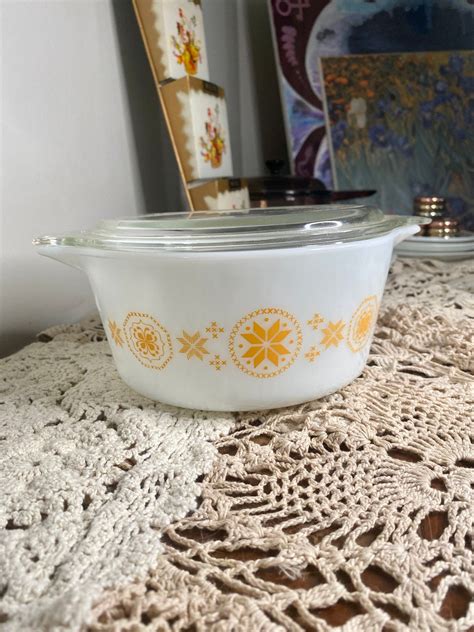 Pyrex Town And Country Casserole Dish With Lid Etsy