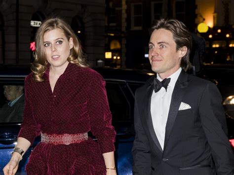 Princess Beatrice’s wedding photos, dress details revealed | The ...