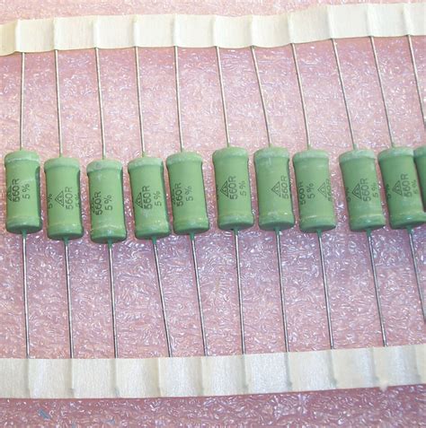 Qty 20 560 Ohm 5w 5 Metal Oxide Resistors Wk8 560r J Roederstein Ebay