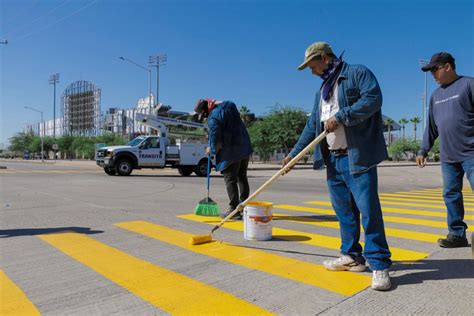 Rehabilita Tr Nsito Municipal Pintura En Cruces Peatonales Gobierno