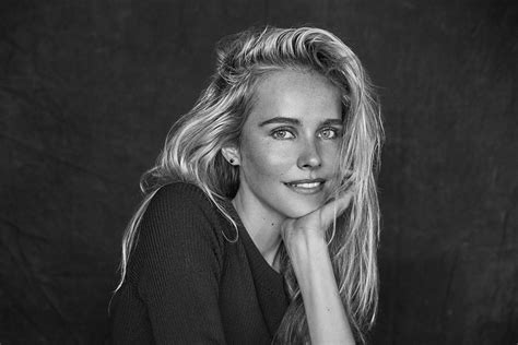 Isabel Lucas