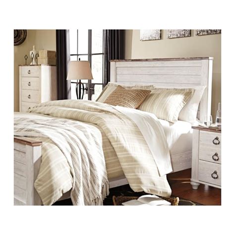 Signature Design By Ashley Willowton B267 Queen 5 Pc Group Queen 5 Piece Bedroom Group Royal