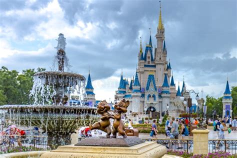 Mondo Orlando Florida Magic Kingdom Castle Di Disney Con Walt Disney E