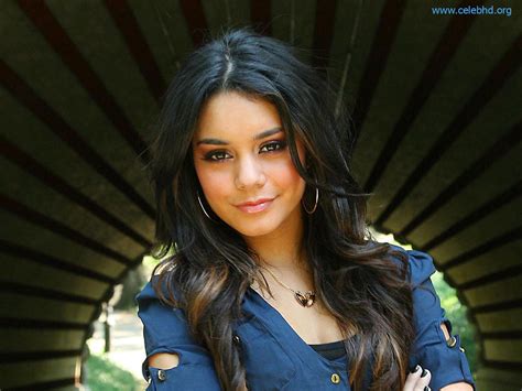 Vanessa Hudgens Hd Wallpapers Movie Hd Wallpapers