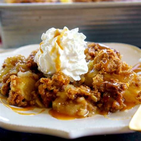 Old Fashioned Apple Crisp Recipe • Food Folks And Fun