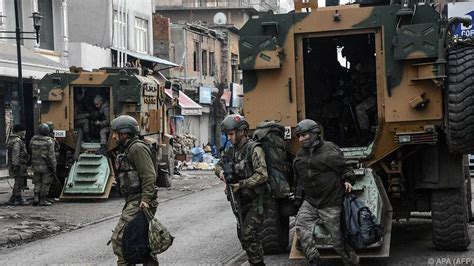 T Rkei Beendet Einsatz Gegen Militante Kurden In Diyarbakir Sn At