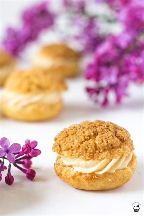 Choux au craquelin s Lotus Biscoff krémom