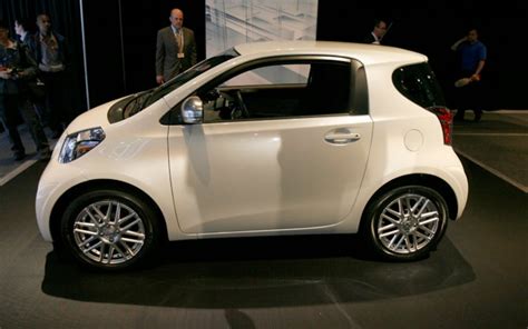 2011 Scion Iq 2010 New York Auto Show Motor Trend