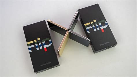 Samsung S Galaxy Z Flip Bespoke Edition Is Almost The Return Of The