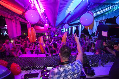 Night Life All Over Corfu My Corfu Experience