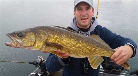 Finding Late Fall Walleye Northern Ontario Travel