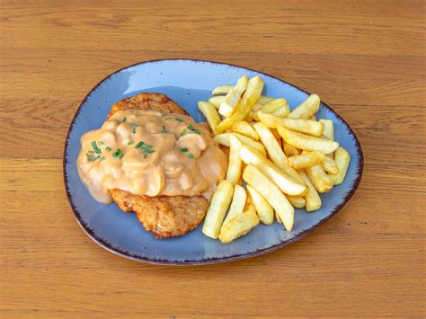 Burger And Schnitzel Leo´s Grill