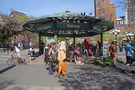 Union Square Subway Station in Manhattan Editorial Image - Image of ...