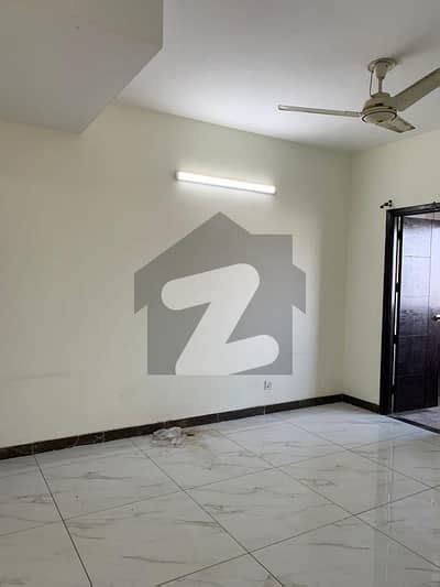 Flat Of 2000 Square Feet Is Available For Sale In North Nazimabad