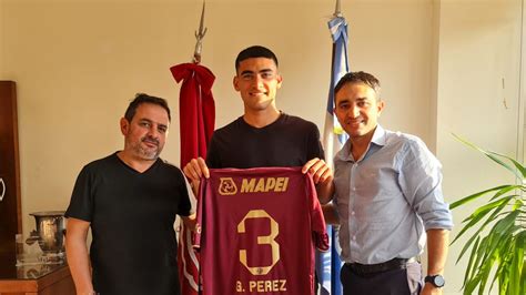 Lanús presentó a su primer refuerzo Gonzalo Pérez