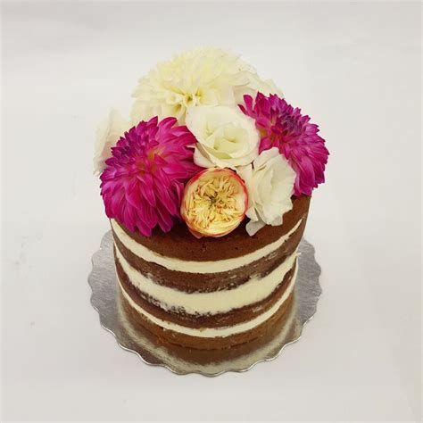 Fresh Flower Naked Cake