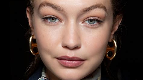 Klassischer Bob Out Der Stilvolle 60s Flipped Bob Ist Die Neue It