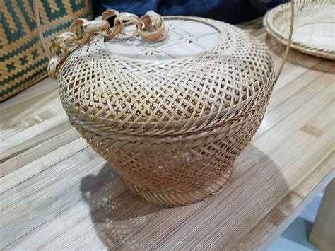 Contemporary Filipino Basketry Helps Subsistence Farmers Survive