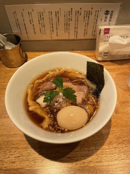 『醤油らぁ麺』淡麗醤油らぁ麺 鶏松のレビュー ラーメンデータベース