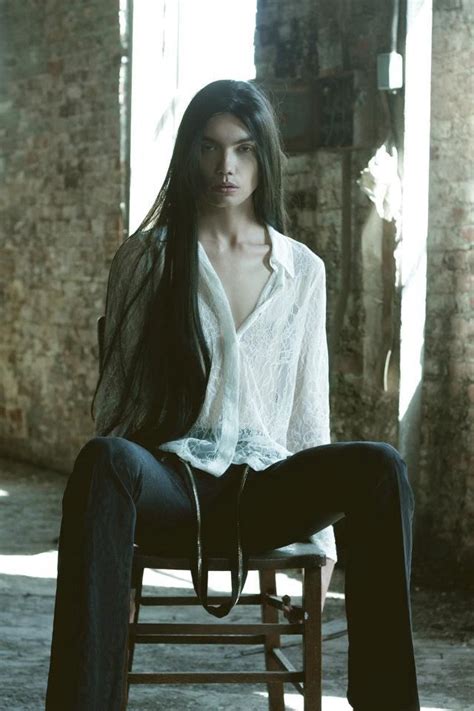 Dylan Stephens Androgynous Models Long Hair Models Androgynous Fashion