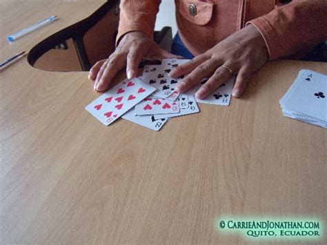 Cuarenta (40): Ecuadorian card game of choice - Travel the world