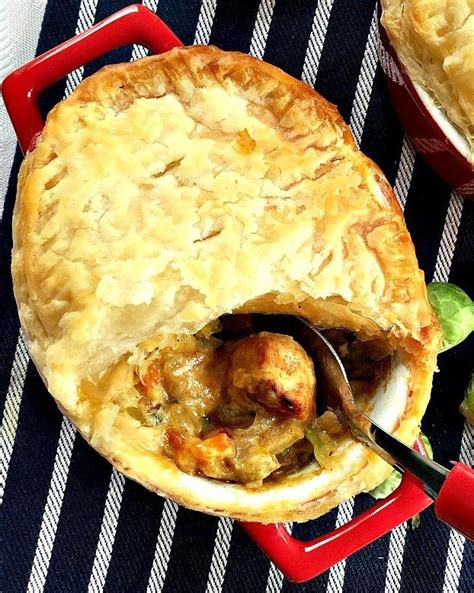 Easy Leftover Turkey Pot Pie Made With Puff Pastry The Most Delicious Way Of Using Up