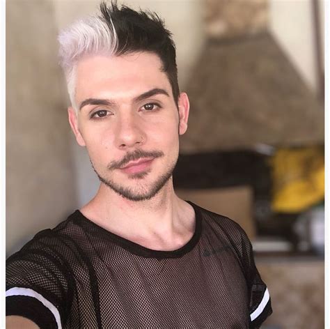 Pin De Pao Em Pelo Cabelo Masculino Cabelo Branco E Preto Cabelo