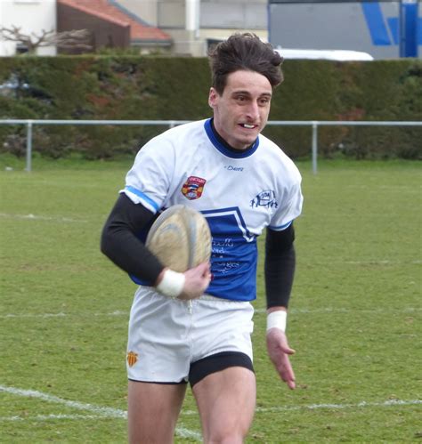 Annonay Victoire De Justesse Face Lunion Rugbystique De L