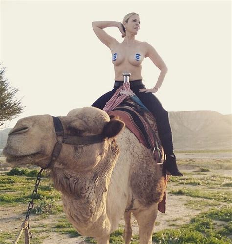 Chelsea Handler Topless Jewish Camel Drunkenstepfather