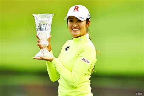 稲見萌寧が逆転で米ツアー初優勝 1年3カ月ぶり今季初v ゴルフ スポーツブル スポブル