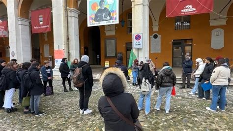 Friday For Future I Ragazzi In Piazza Ridurre Le Emissioni Cgil