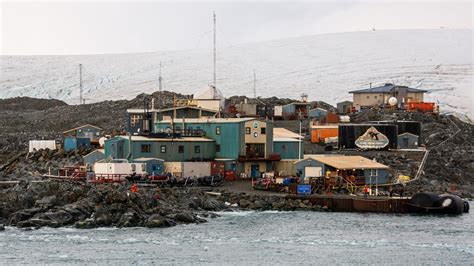 Antarctic Photo Library Photo Details Palmerstationdistant