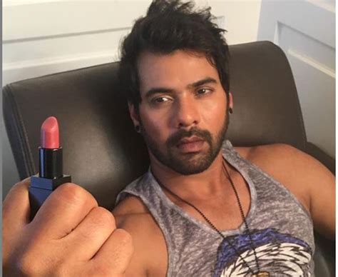 Shabbir Ahluwalia Kumkum Bhagya