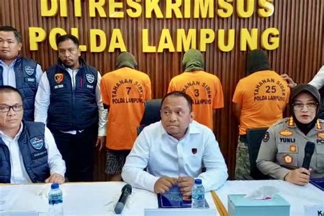 Sebar Konten Pornografi Admin Grup Gay Facebook Di Lampung Ditangkap
