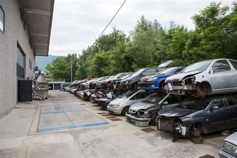 Rottamazione Automezzi Albino Autodemolizioni Zucchelli