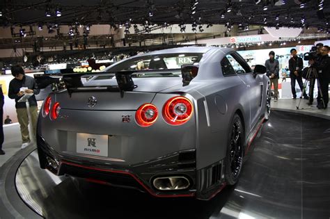 2013 Tokyo Motor Show Live - Nissan GT-R Nismo