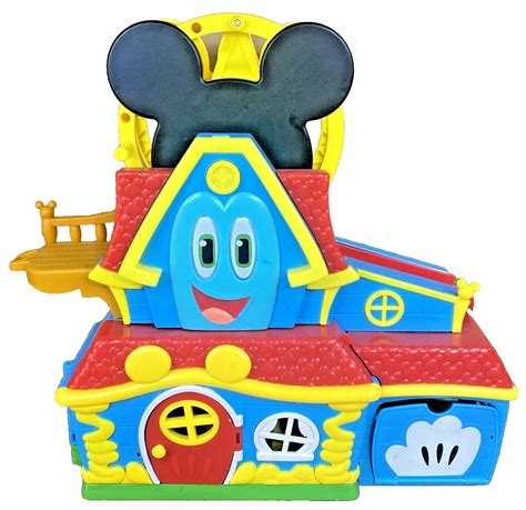 Playhouse Disney Mickey Mouse Clubhouse Colring and Activity