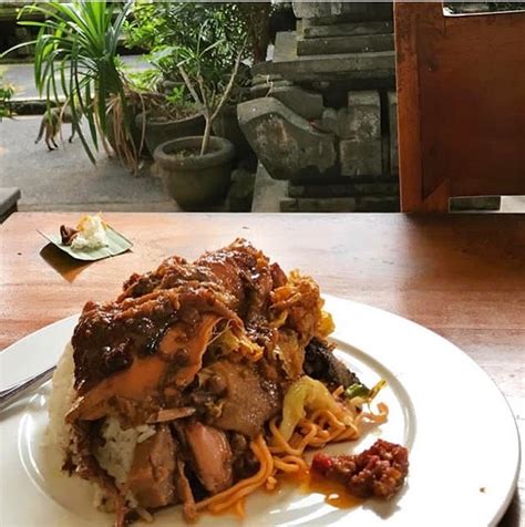 Rekomendasi Kuliner Ubud Daftar Makanan Enak Di Ubud Yang Wajib