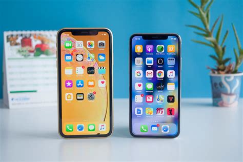 Iphone Xr Vs Iphone Xs Which One Is Better The Tech Tape