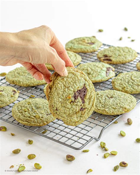 Gluten Free Pistachio Chocolate Chunk Cookies Sisters Sans Gluten