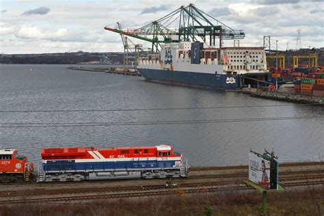 Railpictures.ca - Bill Linley Photo: CN’s debuted its heritage ...