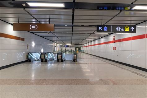 Marina Bay Mrt Station Tel Paid Link From Nsl To Exit 5 Tel Land