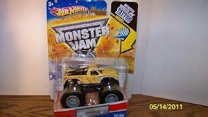 Amazon Bulldozer Hot Wheels Monster Jam Truck With Tattoo 38 80 Hotwheels Bull Dozer Toys