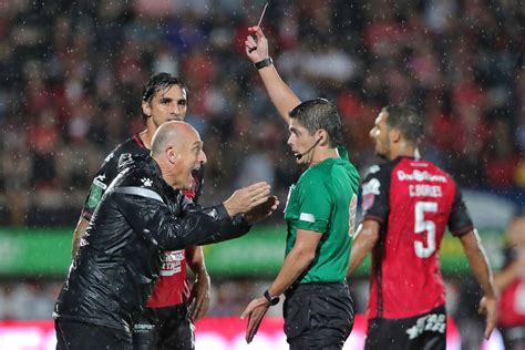 Alajuelense Afronta Secuela Del Clásico Ante Saprissa El Morera Soto