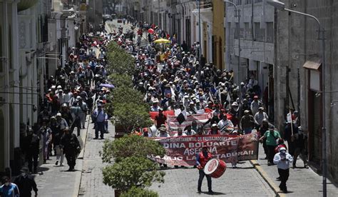 Perú Organizaciones sociales y sindicales acordaron realizar 10 días